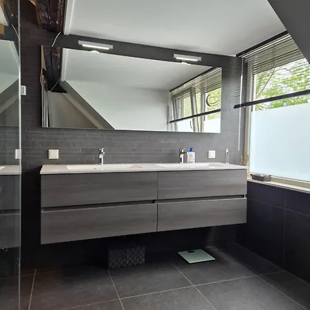Сasa de vacaciones Geniet In Deze Luxe Boerderij Op Een Eiland, Nabij Strand En Stad!